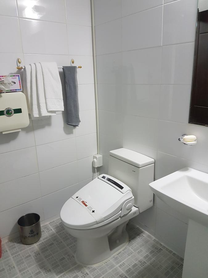 Sky Motel Gwangju Metropolitan City Buitenkant foto
