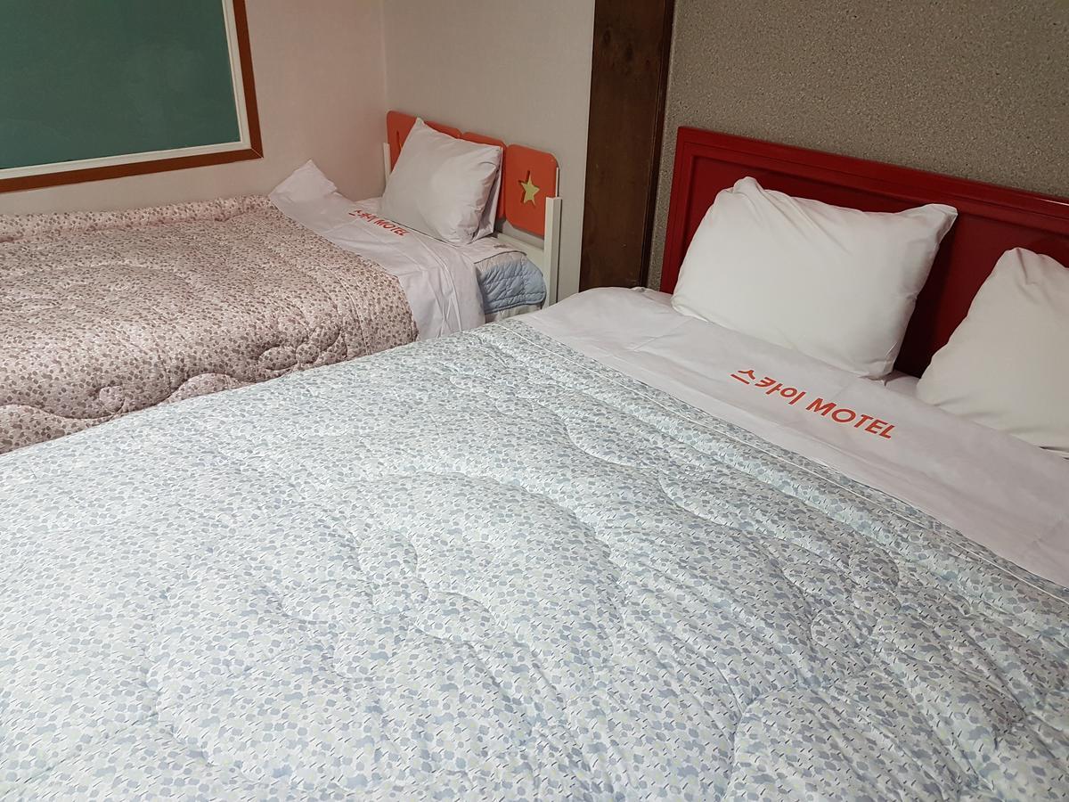 Sky Motel Gwangju Metropolitan City Buitenkant foto