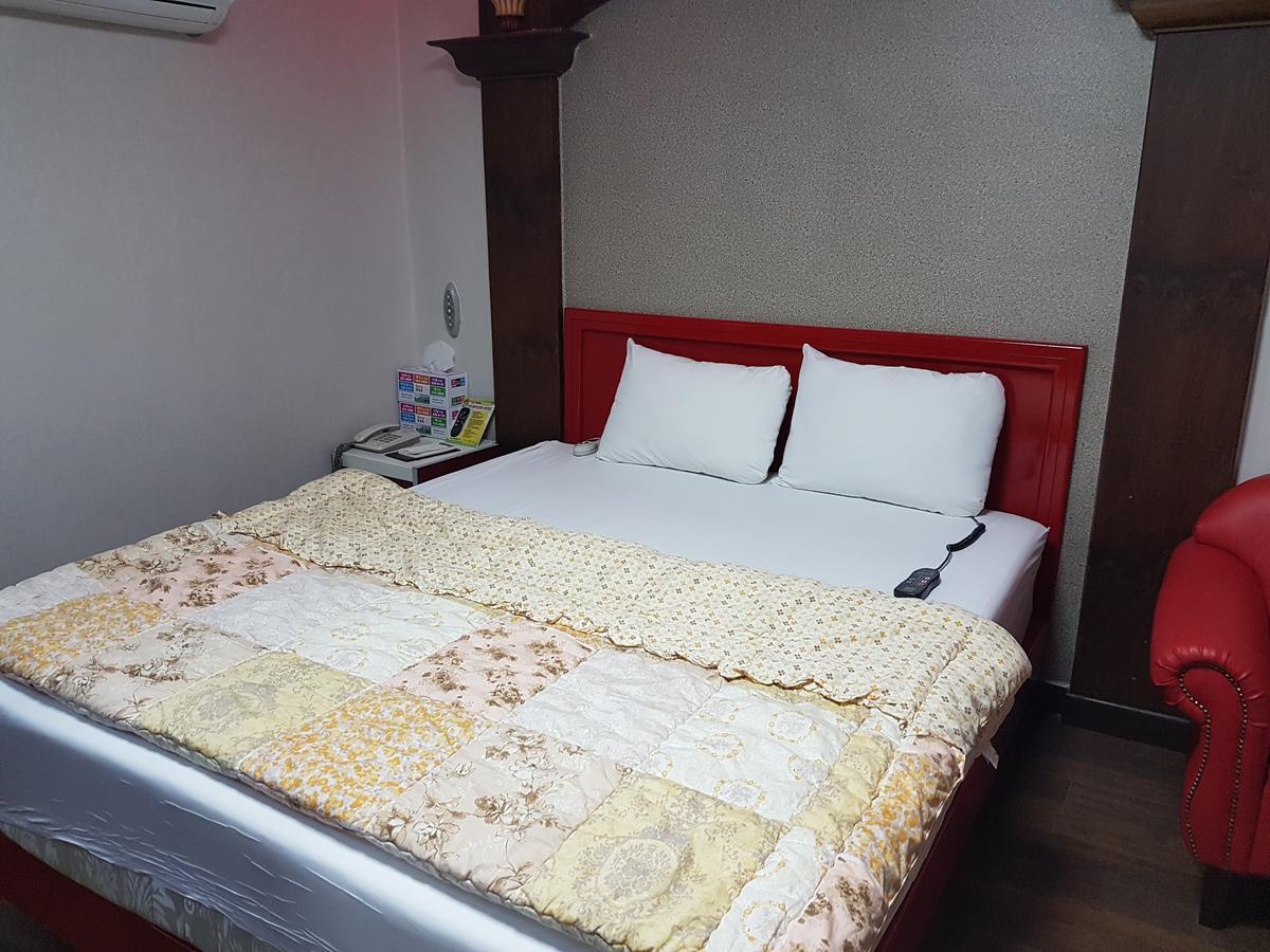 Sky Motel Gwangju Metropolitan City Buitenkant foto
